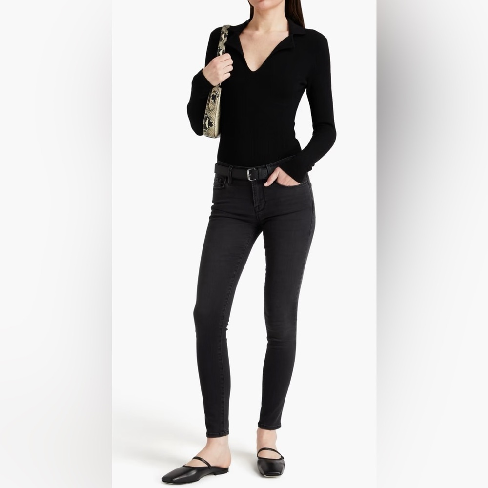 Frame Demin Le Skinny de Jeanne size 26 Black demin
Excellent condition